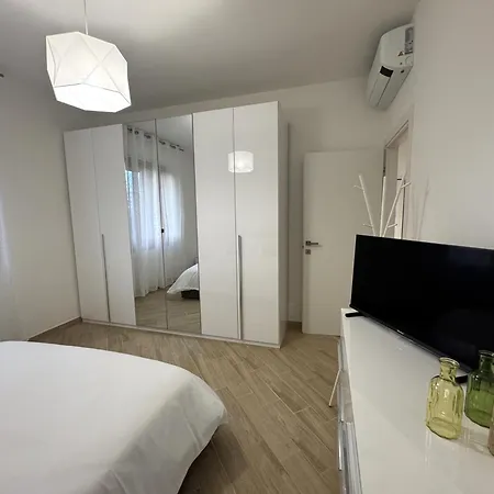 Dimora Eleonora Apartment San Donato Milanese