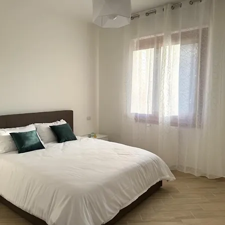 Dimora Eleonora * 산도나토밀라네세